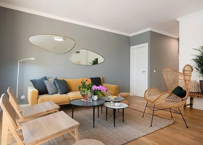 Townhouse Senhora Da Rocha - Alporchinhos
